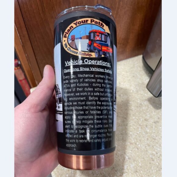 NEW BNSF Railway 20Oz Double Wall Stainless Steel Copper Line Tumbler - Picture 3 of 6